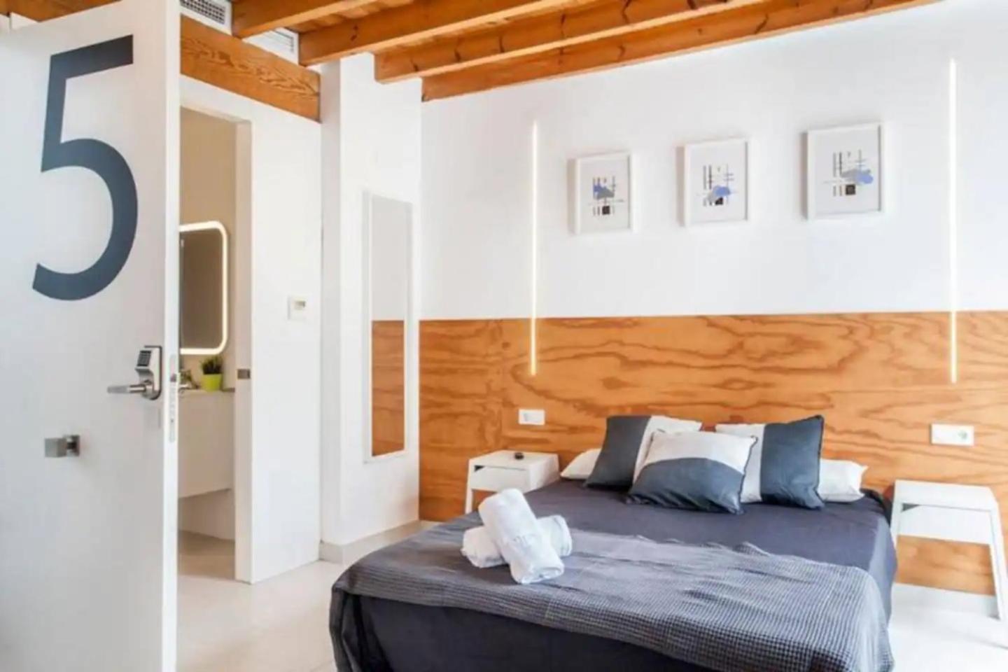 Apartamento Soleado En Plaza Del Carmen บาเลนเซีย ภายนอก รูปภาพ